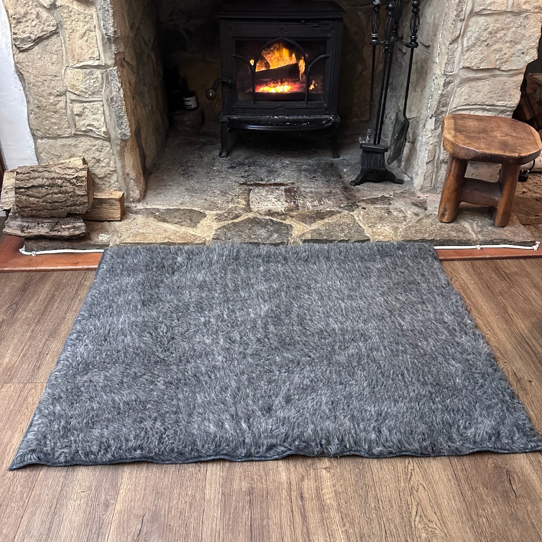 Grey British Wool Non-Slip Rugs Pure Wool Top Rubber Backing