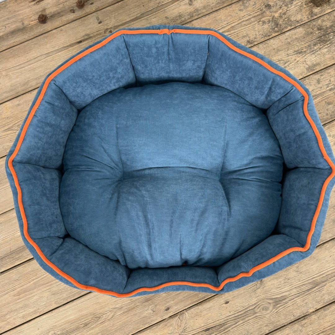 Eco-friendly  recycled Fabric Round Dog Beds Soft Comfy Made in Somerset UK