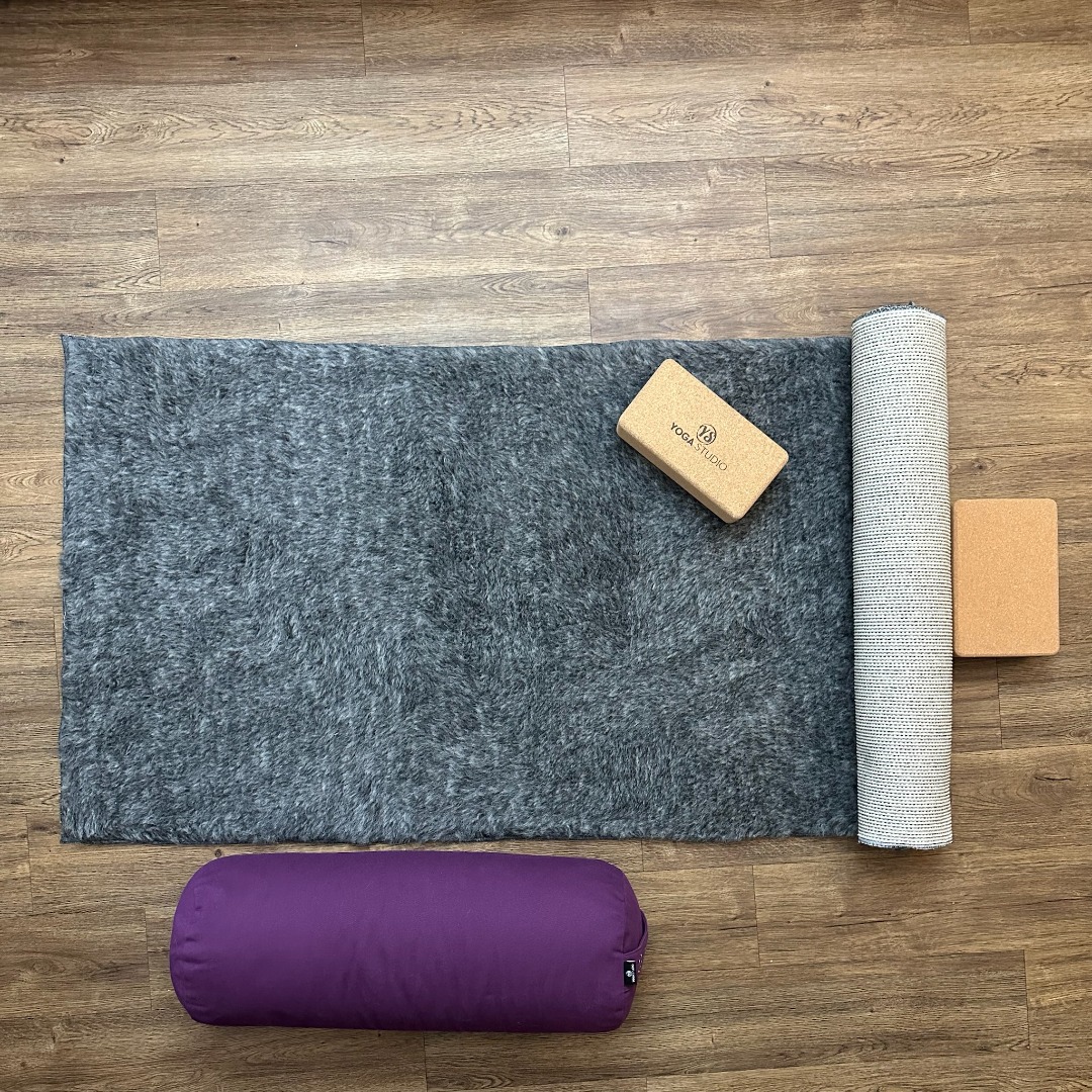 Grey Charcoal Pure British Wool Yoga Mat 250cm x 75cm Non  Slip Backing