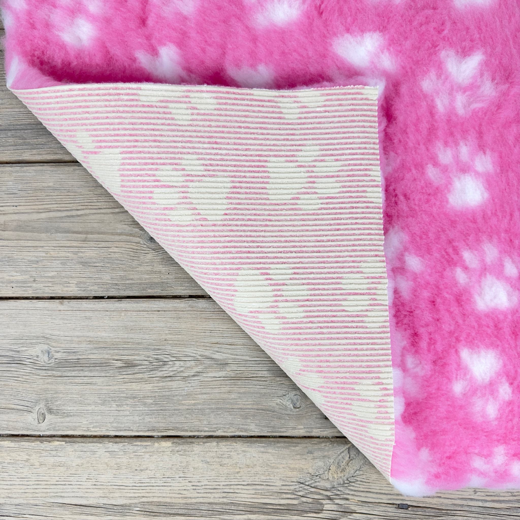 Pink White Paws high grade Vet Bedding non-slip back bed fleece for pets